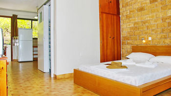 Lions2 Studios And Apartments Askeli المظهر الخارجي الصورة